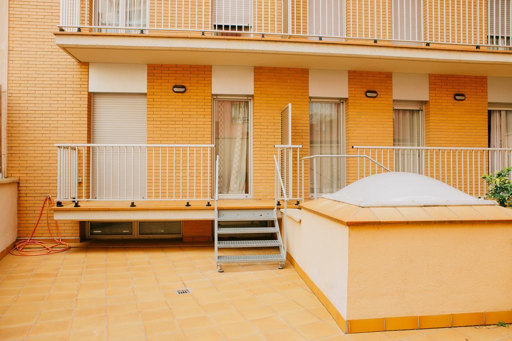 Apartamentos Navas Barcelona Ngoại thất bức ảnh